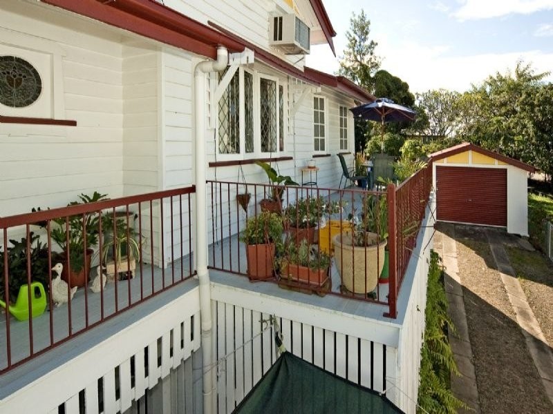 81 Roderick Street, Ipswich QLD 4305