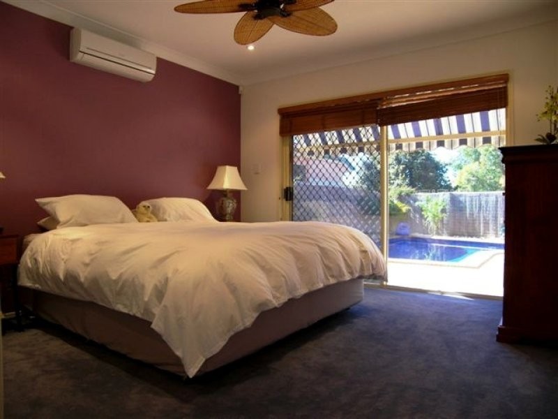 6 Torres Court, Burleigh Waters QLD 4220