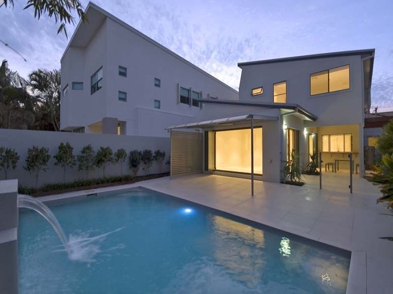 20 William Street, Mermaid Beach QLD 4218
