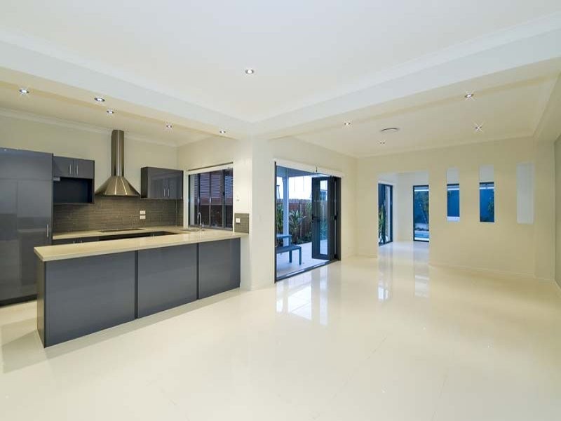 20 William Street, Mermaid Beach QLD 4218