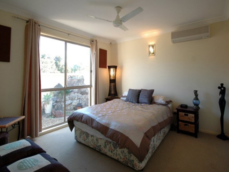 9 Tarni Avenue, Palm Beach QLD 4221