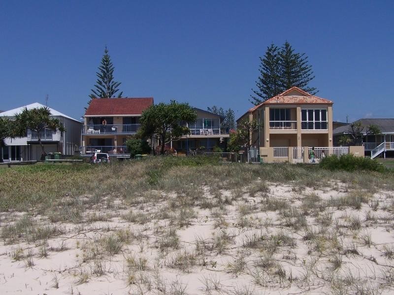 432 The Esplanade, Palm Beach QLD 4221