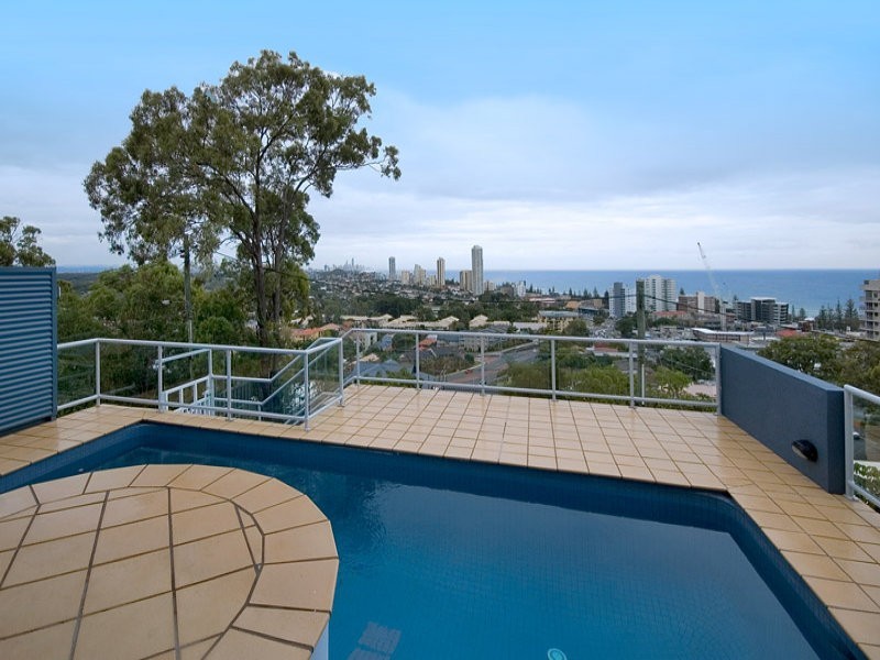 46 Hill Avenue, Burleigh Heads QLD 4220