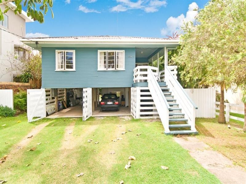 21 Hilda Street, Mermaid Beach QLD 4218