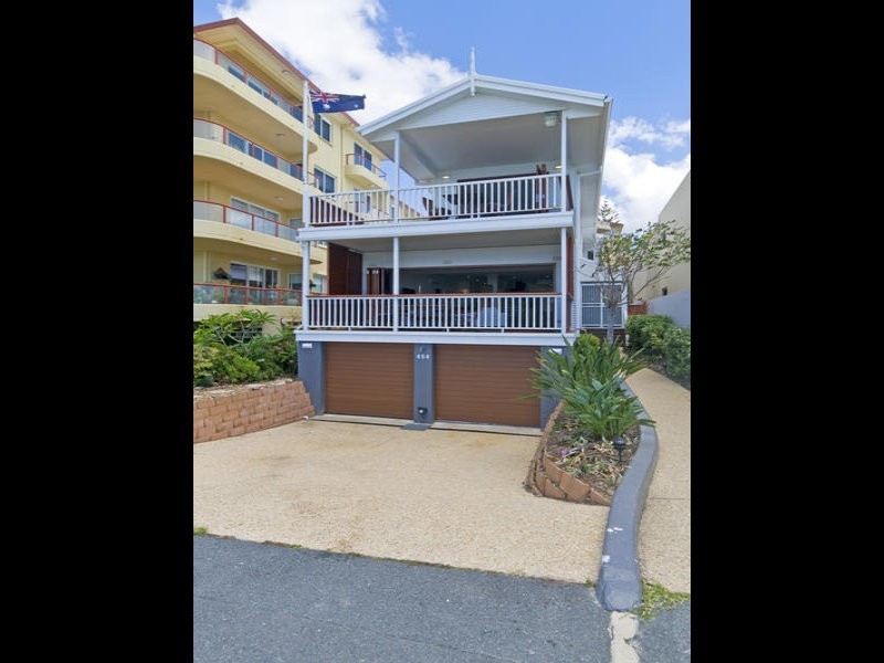 454 The Esplanade, Palm Beach QLD 4221