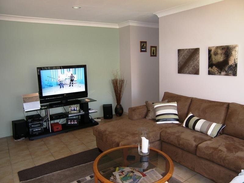 28 Seville Circuit, Burleigh Waters QLD 4220