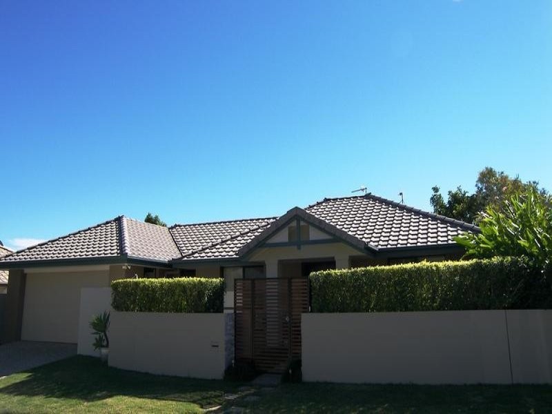 28 Seville Circuit, Burleigh Waters QLD 4220