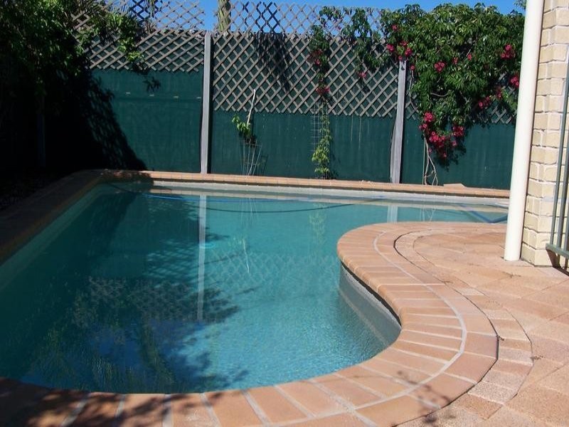 9 Monarch Place, Burleigh Waters QLD 4220