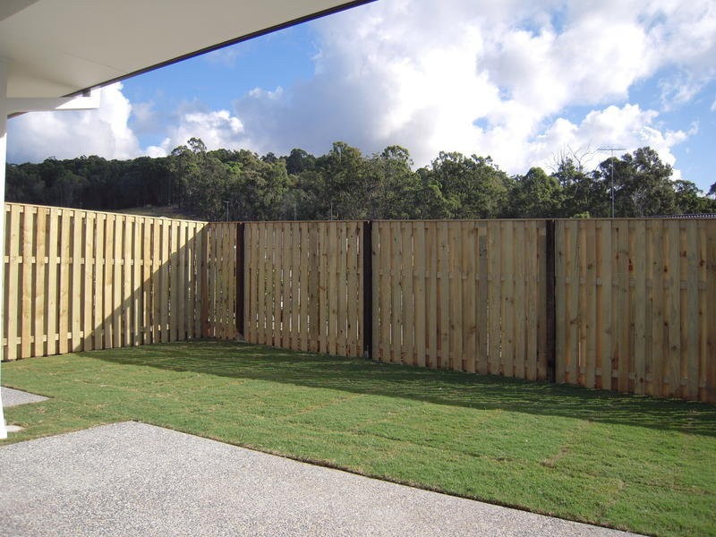 16 Firecrest Crescent, Upper Coomera QLD 4209