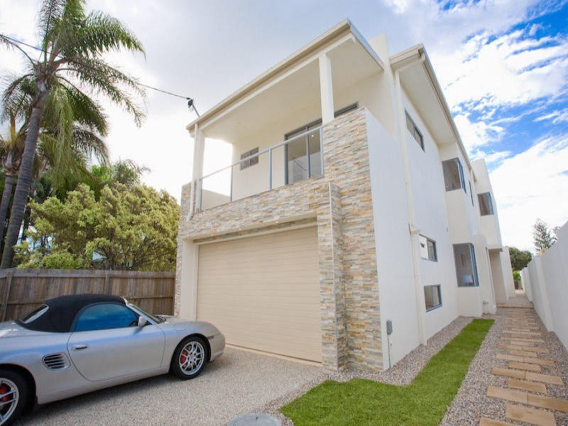 25 Alfred Street, Mermaid Beach QLD 4218