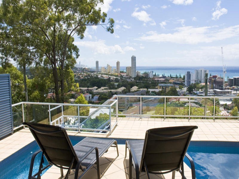 46 Hill Avenue, Burleigh Heads QLD 4220