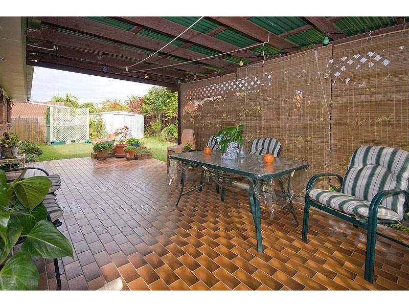 52 Treeview Drive, Burleigh Waters QLD 4220