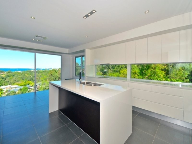 53 Crest Drive, Currumbin QLD 4223
