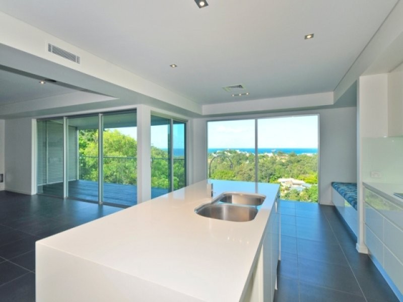 53 Crest Drive, Currumbin QLD 4223