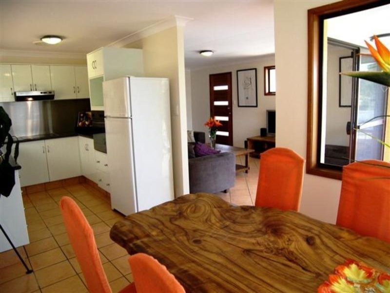 63 Bardon Avenue, Miami QLD 4220