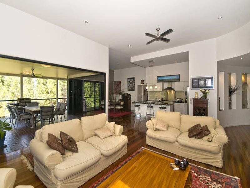 41 Pebble Creek Road, Bonogin QLD 4213