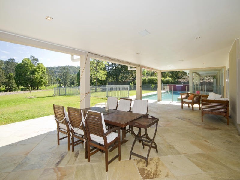 11 Benaroon Court, Tallebudgera QLD 4228