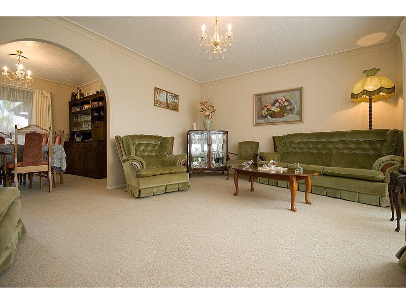 52 Treeview Drive, Burleigh Waters QLD 4220