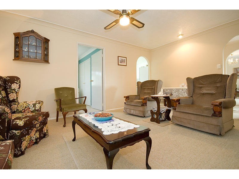 52 Treeview Drive, Burleigh Waters QLD 4220