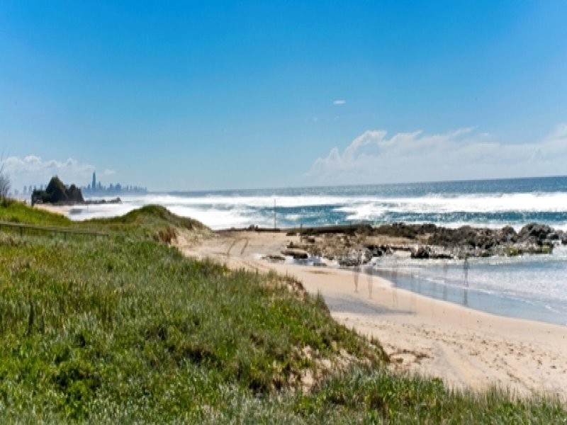 654 Pacific Parade, Tugun QLD 4224