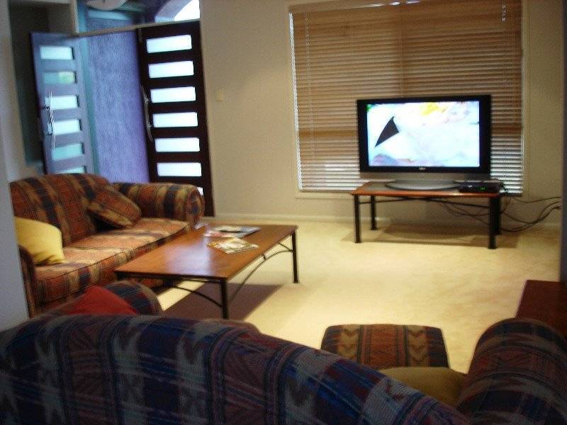 15 Vanderbilt Crt, Varsity Lakes QLD 4227