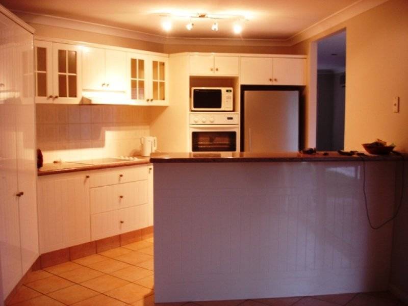 15 Vanderbilt Crt, Varsity Lakes QLD 4227