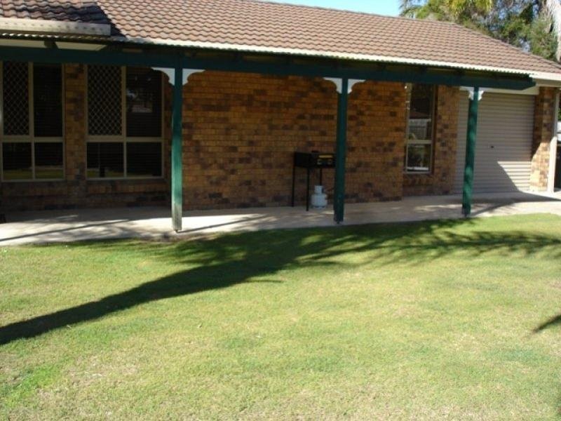 56 Silvabank Drive, Varsity Lakes QLD 4227