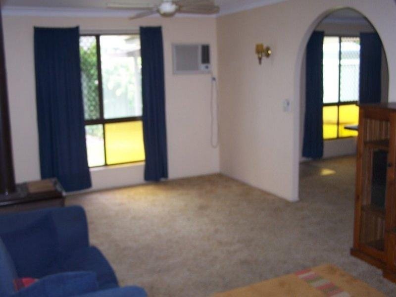 7 Joan Street, Burleigh Waters QLD 4220