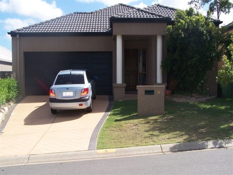 5 Acklin Court, Varsity Lakes QLD 4227