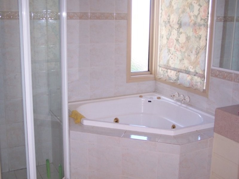 14 Massachusetts Court, Varsity Lakes QLD 4227