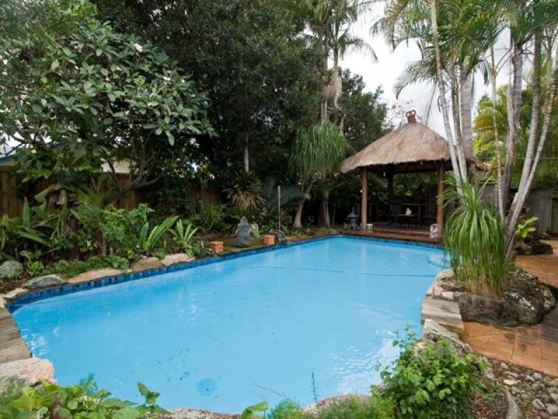 103 Burleigh Street, Burleigh Waters QLD 4220