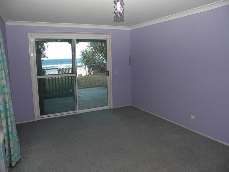 173 Jefferson lane, Palm Beach QLD 4221