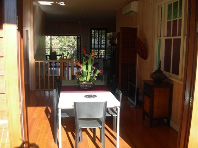 14 Woodgee Street, Currumbin QLD 4223