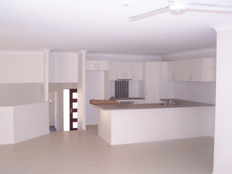 11 Ryan Place, Ormeau QLD 4208
