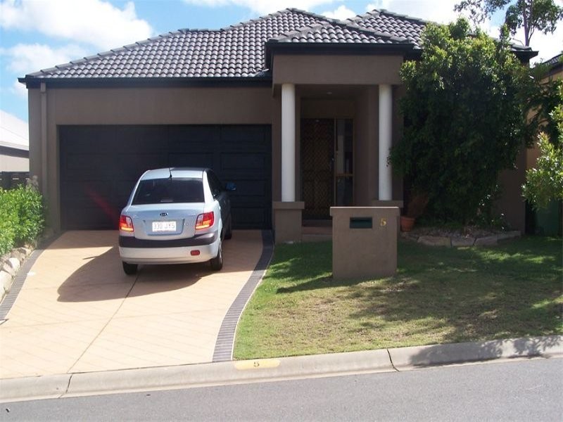 5 Acklin Court, Varsity Lakes QLD 4227