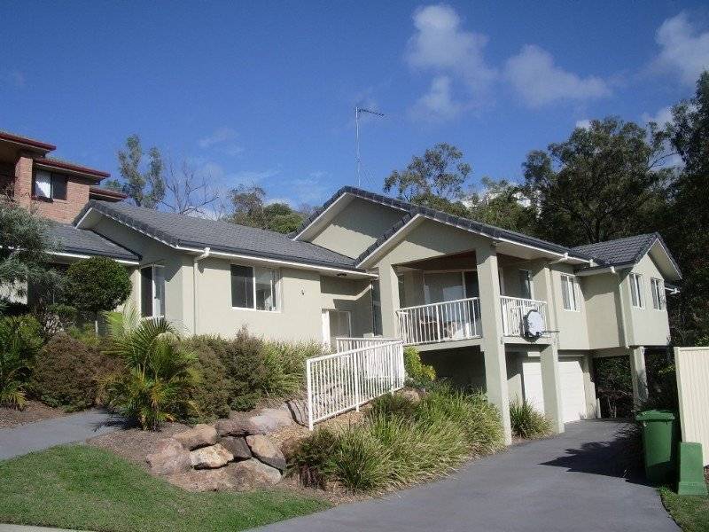 12 Rivage Place, Highland Park QLD 4211