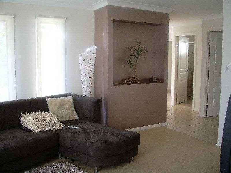 12 Rivage Place, Highland Park QLD 4211