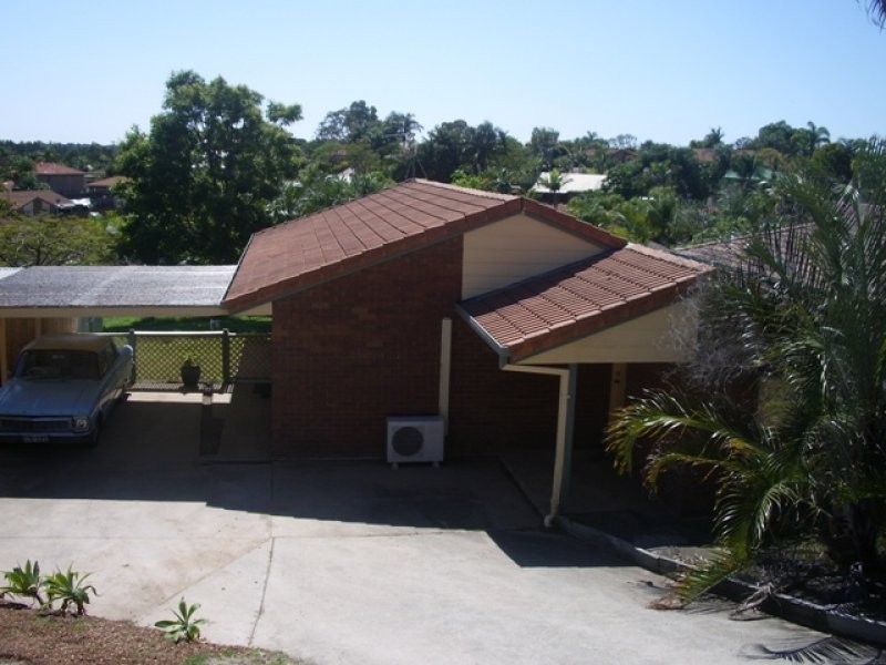 10 Jancoon Court, Carrara QLD 4211