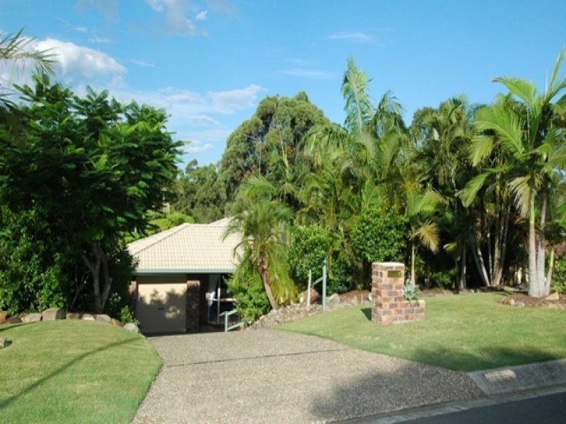 4 Marla Way, Carrara QLD 4211