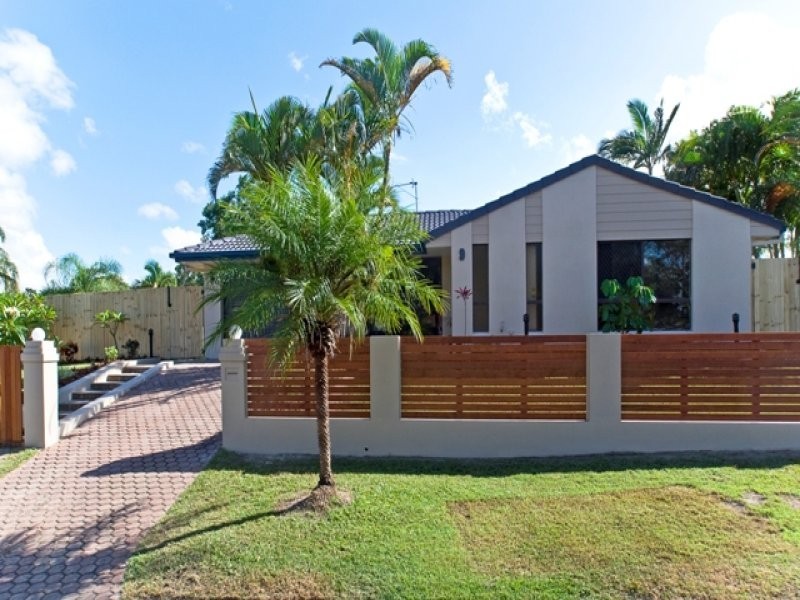 9 Saraji Street, Worongary QLD 4213