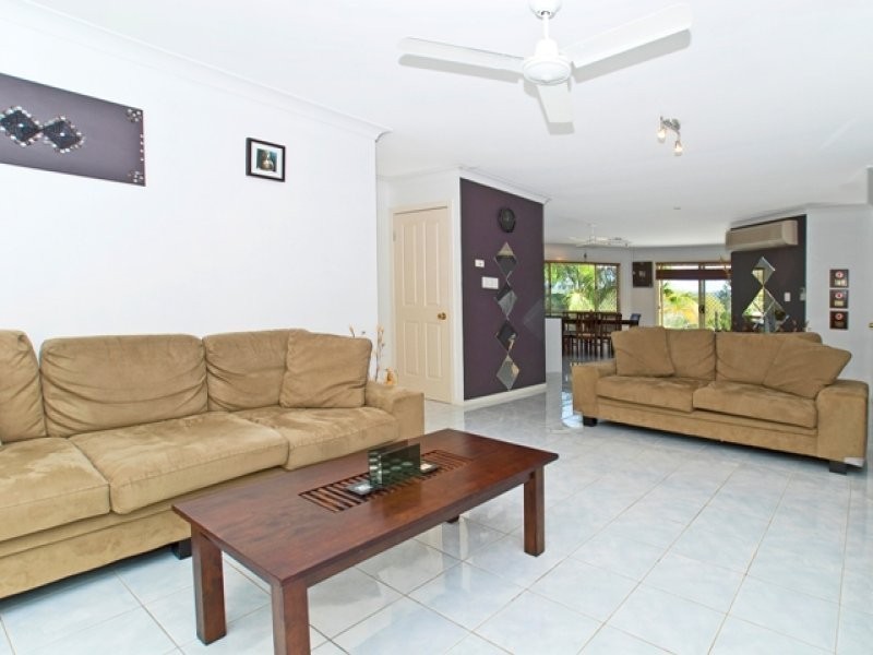 83 Paddington Drive, Carrara QLD 4211