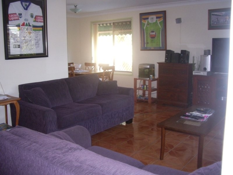 19 Riverpark Drive, Nerang QLD 4211
