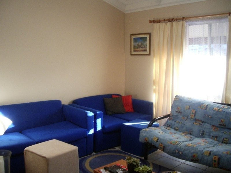 15 Pappas Way, Carrara QLD 4211