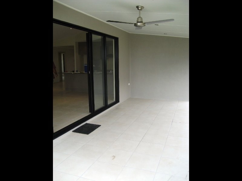 5 Marmion Close, Kewarra Beach QLD 4879