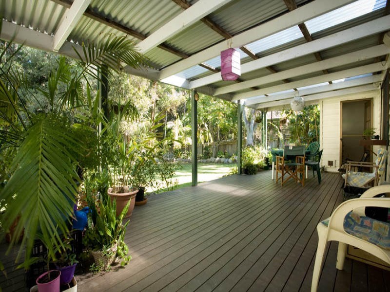 19 Palm Grove Cres, Tewantin QLD 4565