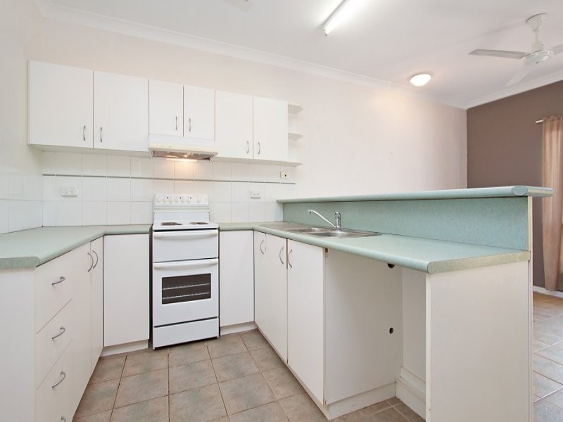 8/9 Hugh Court, Bakewell NT 0832