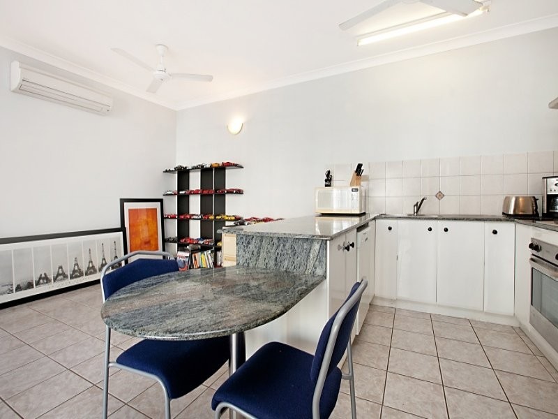 10/4 Foelsche Street, Darwin NT 0800