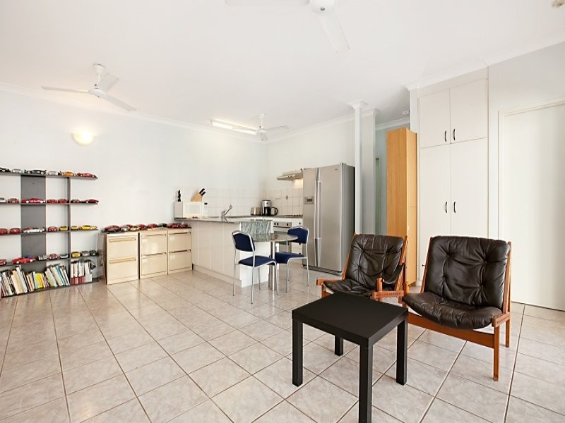 10/4 Foelsche Street, Darwin NT 0800