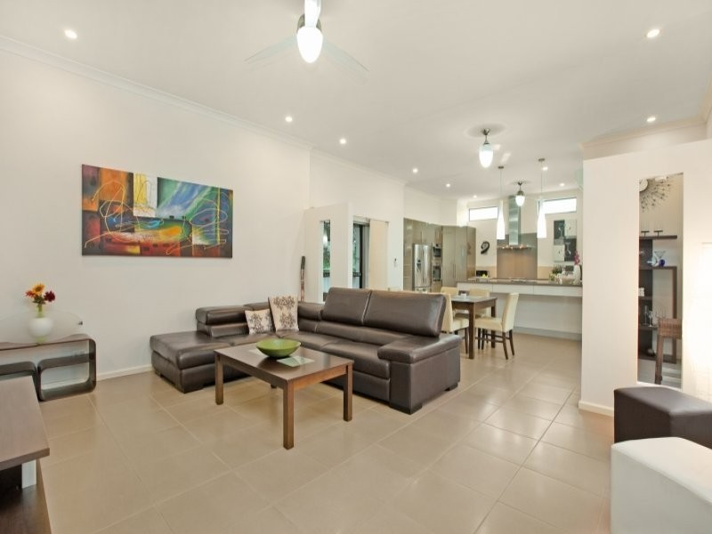 10 Marrabala Court, Lyons NT 0810