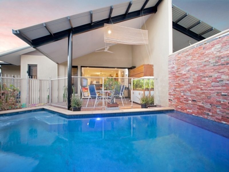 2/16 Mirrakma Crescent, Lyons NT 0810